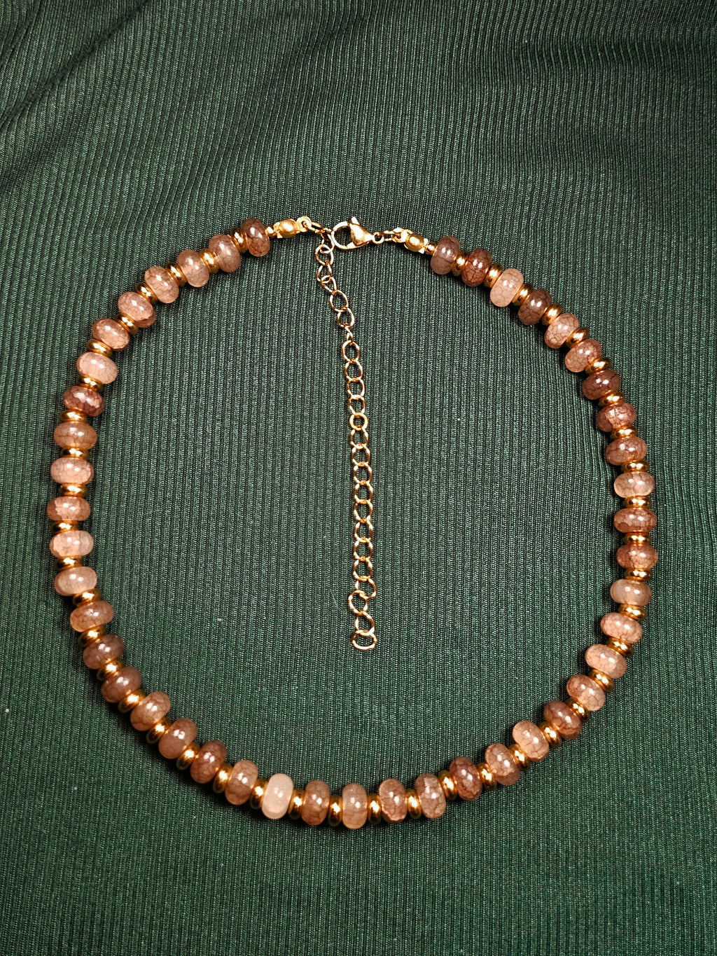 Crackle brown and black glass and gold bead necklace