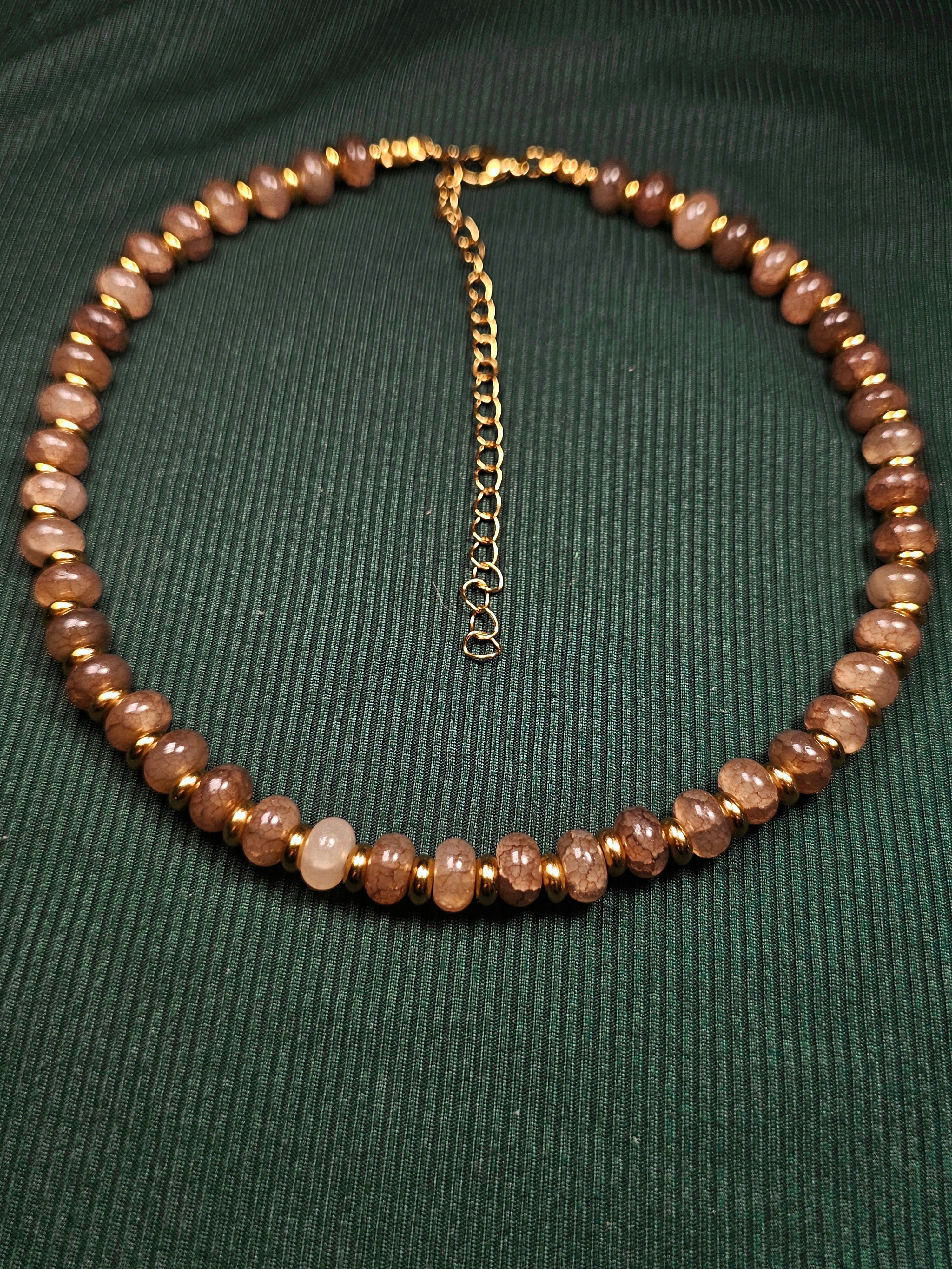 Crackle brown and black glass and gold bead necklace