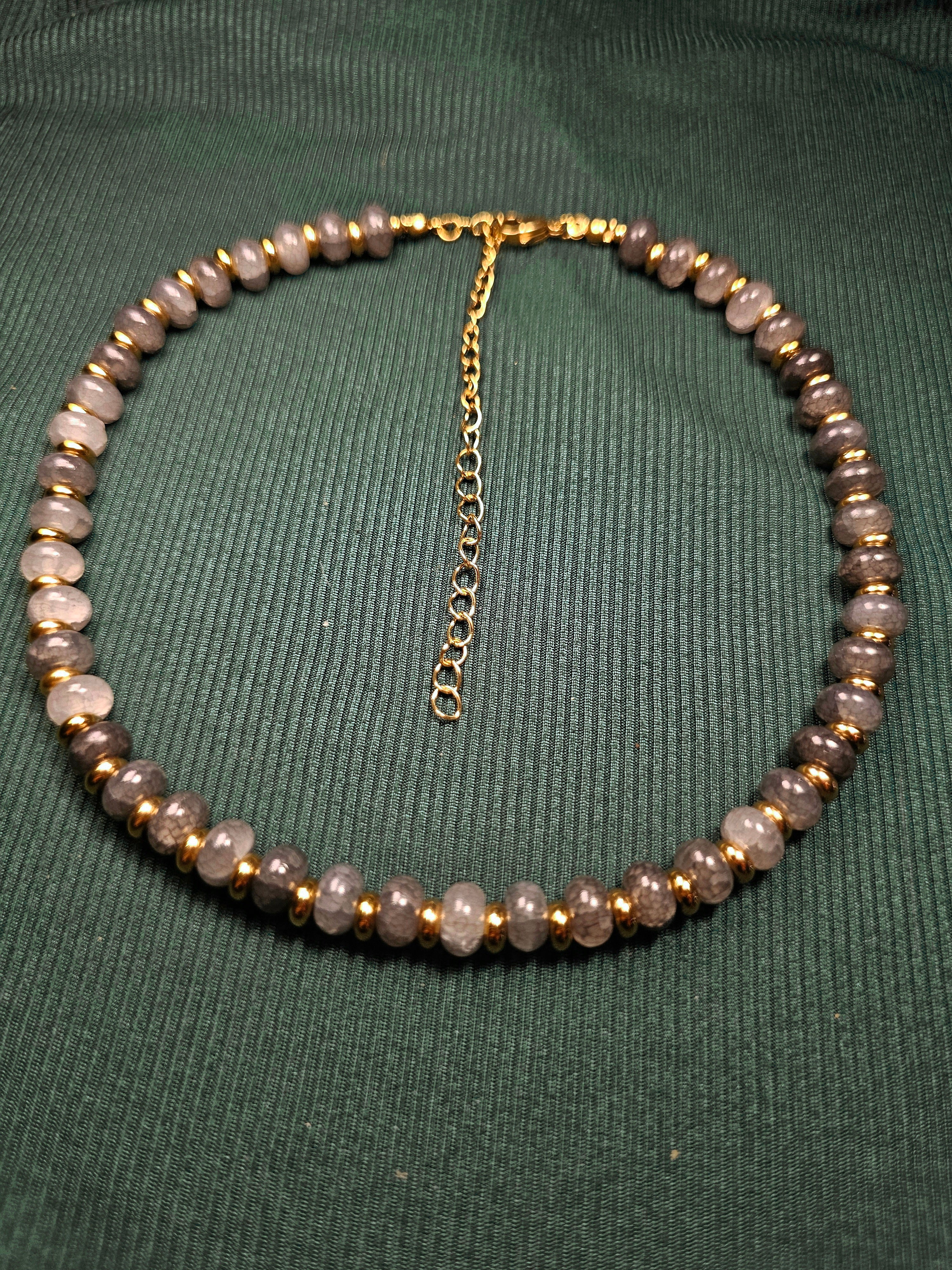Crackle brown and black glass and gold bead necklace